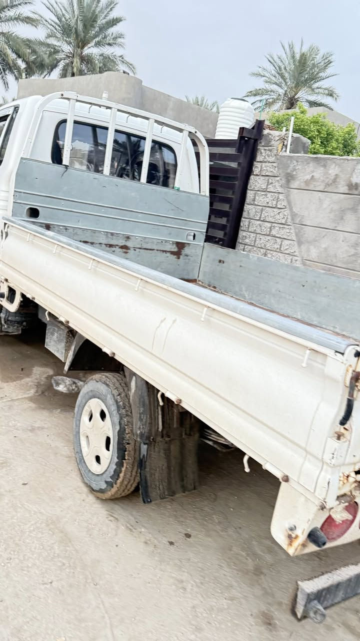 السلام عليكم  من رخصت الادمن سياره كيه موديل 2011سنويه 2028  للبيع رقم واسط كفاله من صبغ والضربه جديده كلش من كير مكينه كشر عل بلاد مكان سياره بابل 
الاتصال 
***********
