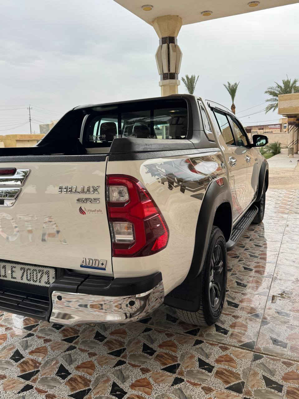 السلام عليكم
بيكم تيوتا هايلوكس فورويل
TRD ساز باب اول
موديل 2024
محرك 6 سلندر
 بيها بارد سونار موجود 
وشرط الفحص
ماشية 64 الف
قابل للزياده 
بعدها بضمان الشركة
رقم بغداد  
على وضع الشركه بعدها
مكان السياره بغداد جسر ديالى
السعر 355 
وبيه مجال الشراي 

للستفسار
***********
