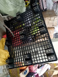 متوفر سكيب بلاستك قياسات مختلفه وسعر مناسب العنوان بغداد الدورة الهاتف...