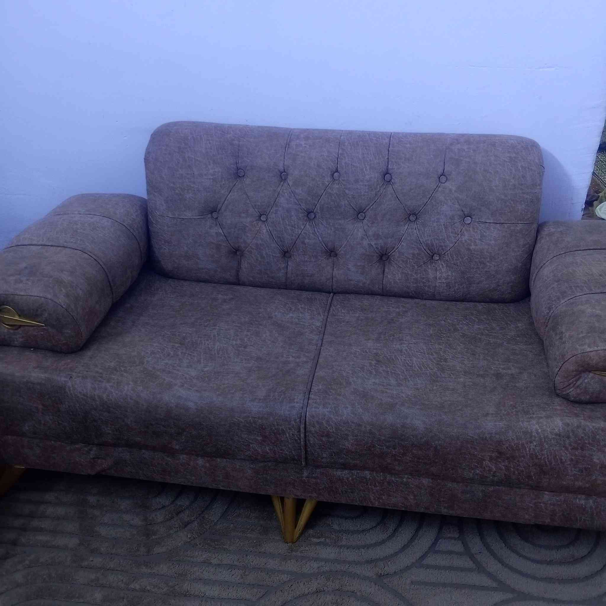 تخم للبيع 10مقاعد تركي  عوزه بس غسل رايدته ب400 متواجده خاص مكانه بغداد


**إذا كنت صاحب هذا الإعلان وتريد حذفه لأي سبب، رجاءا أرسل رسالة إلى الدعم الفني**