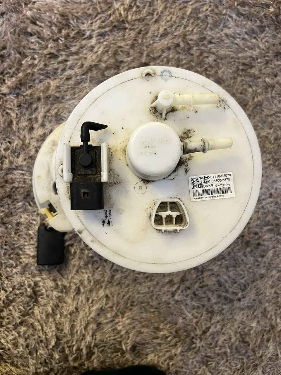 سلام عليكم 
بسم الله الرحمن الرحيم 
عندي هذن الغراض مال سيراتو 
الكبات مال سيراتو 2024
وفيتبم اصلي مال تفصيخ ما مستعمل يرهم سيراتو فورتي  وهوندا يرهم جميع الموديلات 
واتر بم مال كيا سيراتو فورتي من موديل 2020 وانت صاعد يرهم جميع الموديلات والواتر بم اصلي مال شركه 
سعر الواتر بم 100 الف فقل وكاله شرط 
سعر الفيت بم 150 قفل مال تفصيخ بعده جديد مامستعمل الله شاهد 
الكبات 100الف بيهن مجال وتجي هنا وتفحص وتشوف كله اصلي 
***********
