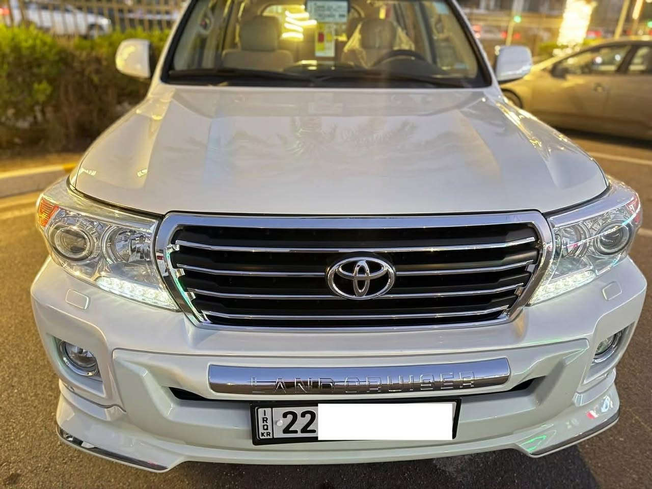 للبيع لاندكروز 2014 ساز SAS باب اول مكفولة كفاله عامه  سونار مرفق بل منشور معروفه مواصفات الساز السياره جديده بل عافية عل ياخذها ماشيه 84 الف  السياره رقم أربيل باسمي شرط التحويل  السياره جاهزه من تخم تاير صدر محرك وكير وضع شركة  السياره جديده بمعنى الكلمه احلى من الصور بهواي
السعر 405$$ورقه وبيها مجال للاستفسار اتصل *********** 
مكاني / بغداد البياع
