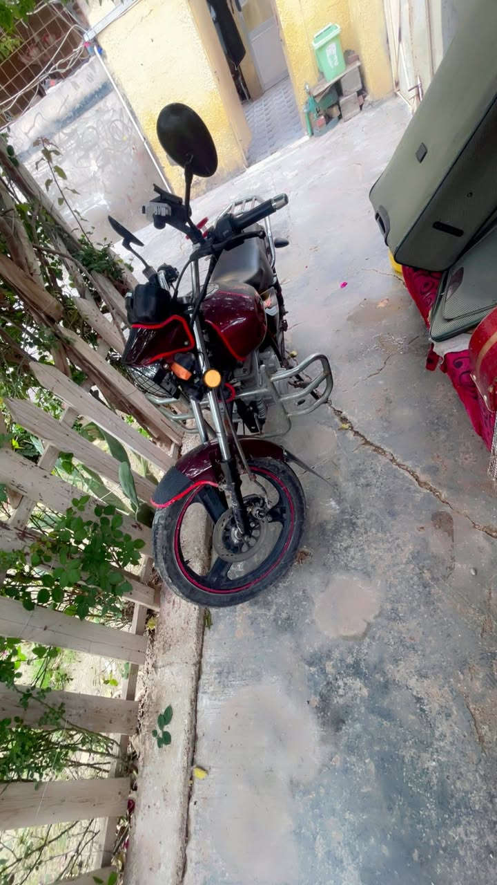 من رخصة الادمن ….
ماطور MZ ناصي للبيع موديل 2019. 
السعر مليون و100 بي مجال بسيط . 
***********.
