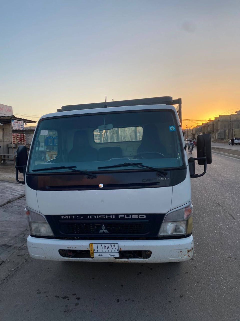 سلام عليكم 
 
كنتر موديل 2015 ميسان مصفر ضريبه جاهز حداديه تبريد سياره ماشيه 143 الف السياره جاهزه من كلشي 
متواجد داخل ميسان
السعر190
***********
