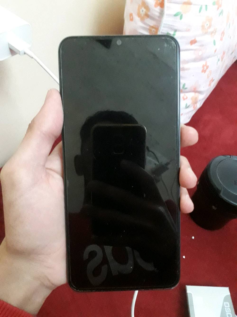 c61 جديد بل باكيت قبل فترا شتريته ذاكرة 128 كلشي شرط وضع شركه 