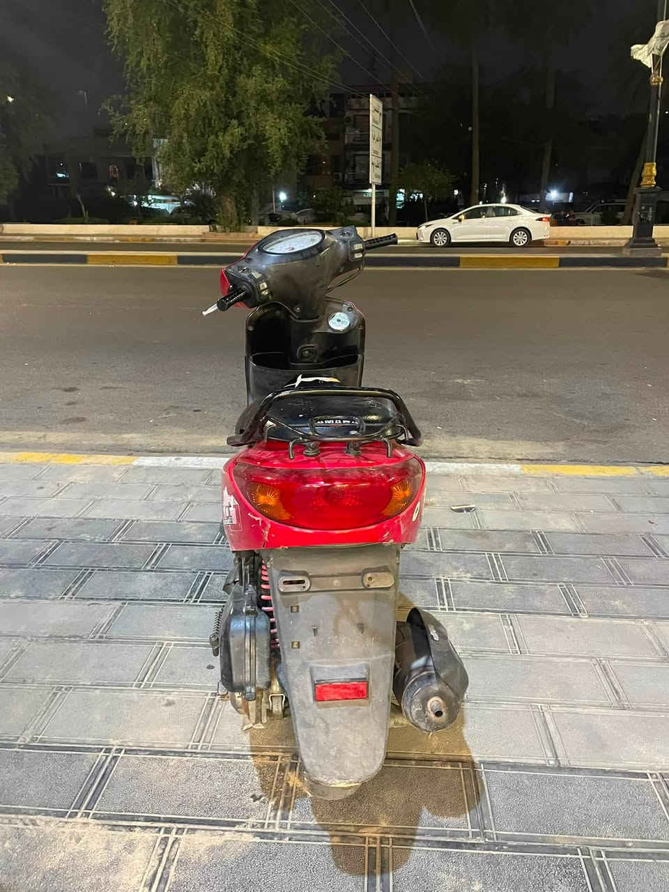 دراجه اكزز
موديل ٢٠١١ 

كهربائيات كلها شغاله 

كيج بانزين  الكيلو متر 

دراجه مكفوله םــن الفتح شلعه ومعدل ونعومة بيها 

مكاني بغداد العطيفيه 

***********
