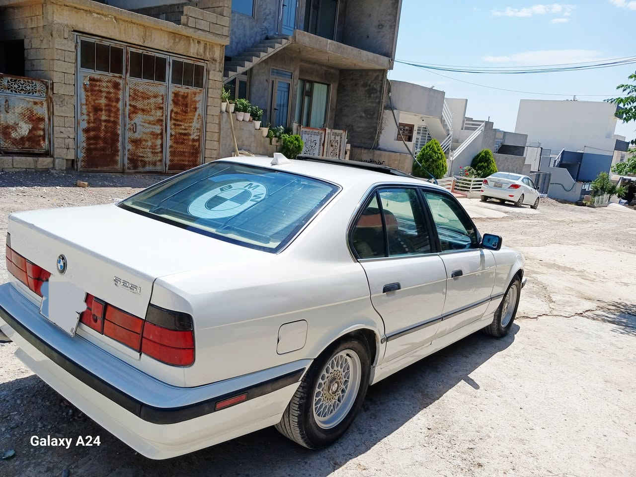 بسم لله رحمان رحيم 🩵

سلاوخواتان لێیبت بیم مۆدێیل 1990 520گێڕەعادەی سلایت چوارچام کاربای موسو بڕاوە بشرت ڕەقەم هەولێیر تاحوویل خرام بشرت بێ دەعاموولێی دەروای پشتووپێیشی کپسە تابریت ساردەوگارم بشرت گێڕەومەکین بشرت سعری 45گەلاومعمل بۆزانیار***********
