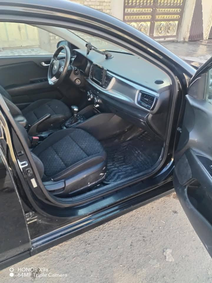 سلام عليكم 
كيا ريو موديل 19وارد امريكي السعر90ورقه بيه مجال بسيط بغداد البلديات/***********
