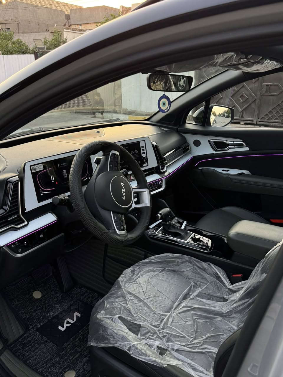 سبورتج خليجية وكالة شركة نم Nim  2024 🆕

السعر 238 وبيها مجال بسمي تحويل ثاني يوم

***********

المواصفات 💢❤️

♦️ خليجي زيرو ماشيه 13 الف فقط 

♦️الموديل  2024  بعدها بفابلون الشركة

♦️بعدها داخله بسستم ضمان الشركة  

♦️ سعة المحرك 2.0L

♦️شاشه دجتل متصل كامله بعدها بل فابلون

♦️مرتبط بناقل حركة أوتو 6 نمر 

♦️عدد AIR BAG 6 ‼️

♦️حساسات أمامية 

♦️ حساسات خلفية

♦️لايت زينون + LED

♦️كشافات 

♦️بك لايت LED

♦️ بانوراما ‼️

♦️ويل كب 19

♦️تبريد منفصل السائق عن الامامي

♦️4 دسك

♦️ماسحة خلفية

♦️اريل نفكيتر 

♦️ مفتاح التشغيل بصمة

♦️تشغيل عن بعد 

♦️ بصمة دخول الابواب ‼️

♦️ فتح الصندوق كهرباء

♦️ دشبول شاشة متصلة 

♦️ شاشة Apple Car play‼️

♦️ كاميرا دوارة

♦️ الانارة الداخلية LED +لمس

♦️ المقاعد جلد وكنتاره زيتوني  🔥

♦️حركة المقاعد الأمامية كهرباء ثنين الامامي❤️

♦️عليها اناره متغيره على كل السياره😎

♦️تدفئة تبريد المقاعد الأمامية

♦️تدفئة المقود الستيرن

 ♦️مثبت السرعة Cruise

♦️المودات والأوامر الصوتية

♦️أوضاع القيادة  Drive Mode

♦️ فحص أنظمة السيارة 

♦️حساسات اطارات 

♦️فول تحكم مقود 

♦️شفتات ستيرن

♦️قطعتين تبريد

♦️هاند بريك بصمة

‏ ♦️ABS ✔️ 

♦️‏Auto Hold - أوتو هولد 

♦️‏ ISO Fex - ايزو فكس ✔️

♦️✔️ نظام مانع الانزلاق

♦️✔️ نظام نزول المنحدرات

♦️✔️ النقطة العمياء

♦️✔️ اشارة في المرايا الجانبية

♦️✔️ مخرج منفذ الطاقة ⚡

♦️‏  Bluetooth / USB ✔️

♦️✔️ دمام خلفي 

♦️✔️ شاحن هاتف Wairlees

ملاحظة::-😎😎

السيارة كفاله عامه ❤️

بدون صبغ 

بدون شخوط فقط بيها بارد بل باب جدا جدا. بسيط اصبع واحد

بدون رصعات

بدون تبديل 

كفاله كير ومكينة والدهن تخليقي بل كامل موبل 1 الاصلي
