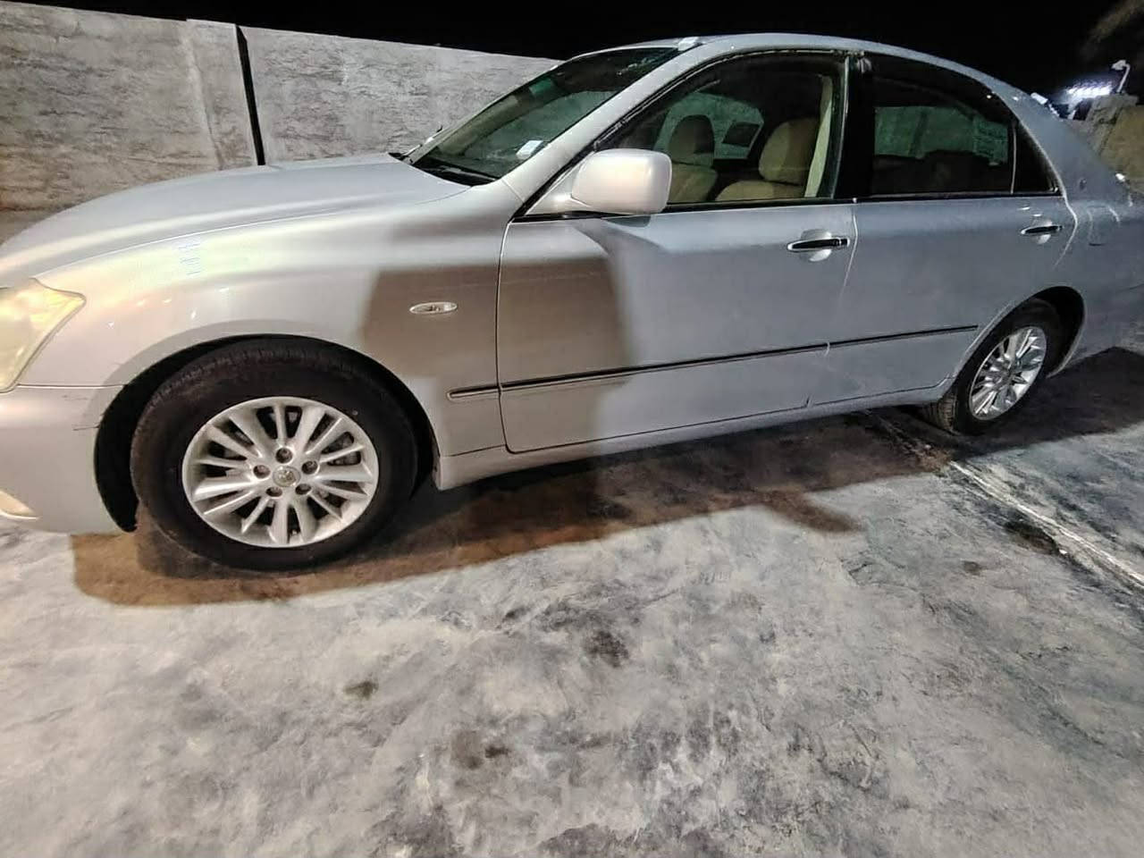 شاهينه موديل ٢٠٠٤ أدوات كصتين ٥ بصمه محرك كير جدد مكانها الأنبار. السعر. ٣٨ استفسار. ***********
