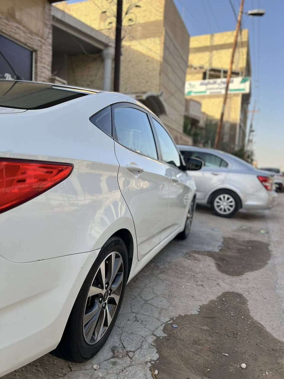 اكسنت خليجي        موديل 16.          مكينه 1600.    رقم بغداد نكليزي بسمي تحويل مباشر       فول موصفات     فتحه سقف روف     اشاير بلمري.    خمسه ويل كب اصل سياره جديده 
كفاله من الصبغ   بارد قليل 
تحكم جهتين 
شاشه كأمره دواره 

السعر 121بيها مجال قليل 

الاستفسار *********** اتصال  📞 واتساب
