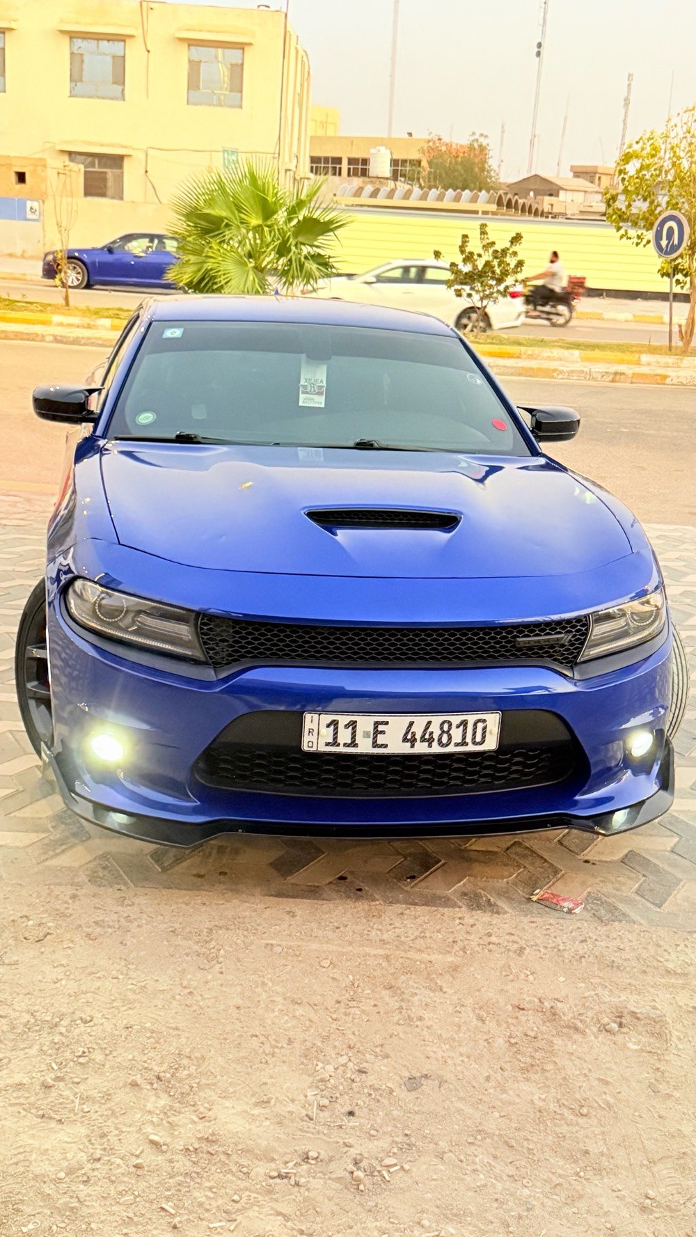 دوج جارجر GT
سنة الصنع:2021
عداد المسافة:40الف
حادث بصيط بنيد مبدل فقط بدون ايرباك 
حجم المكينة:6 سلندر:3600
رقم بغداد
السعر260وبيها مجال 
المكان ذي قار
الهاتف ***********