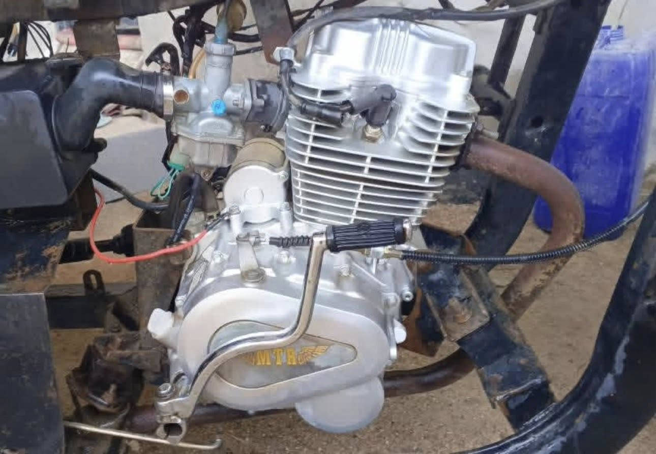 يتوفر ستوته للبيع MTR موديل 2011 اصولية سنوية ورقم اسود

مواصفاتها 🔺

1- بدي جديد – اقوى من الـ MTR بيقه عمر
2- المحرك جديد ابو الطيّرة توني شادله
3- تايرات جدد ودبلات جدد
4- لونها احمر
ملاحظات / راعيها موجود مو باسمي سعرها 700 وبيها مجال قليل حك الجية

❗الستونه خير من الله نظيفة وحلوة

📍 مكاني – البصرة – كرمة علي – ابوصخير

📞 رقم هاتف: ***********
