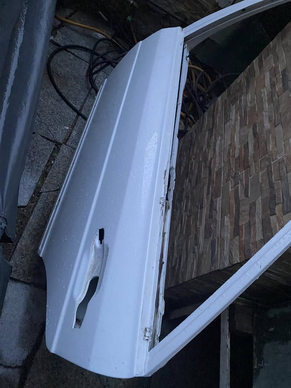 سلام عليكم لبيع 
كشر مارسدس جامبو 126 
اربع بيبان باب طويله 
جاملغات  
بنيد 
صندوك 
جداد معنه كلمه مصبوغات صبغ درجه اولى 
لا خياس ولا معجون ولا رصعه ولا شغط مصبوغات ستوهن بغداد 
*********** حسن
