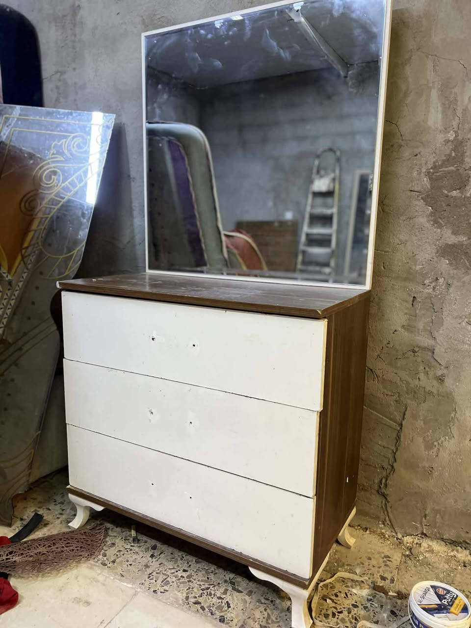 غرفه 4 قطع مابيها تخت 250 مع نقل شد داخل بغداد للحجز خاص


**إذا كنت صاحب هذا الإعلان وتريد حذفه لأي سبب، رجاءا أرسل رسالة إلى الدعم الفني**