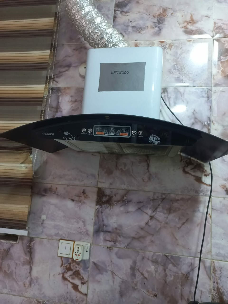 يا الله مكلفة
مبردة شغالة نظيفة
السعر ١٠٠ الف
بايسكل اطفال عمر ٧سنوات
السعر ٣٥ بي مجال
شافطة جديدة استعمال قليل
السعر ٧٥ بي مجال
اوفن جديدشغال ماركة نوال
 السعر ٦٥ بي مجال
العنوان حي الجامعة مجمع الرواد
الرقم  ***********
