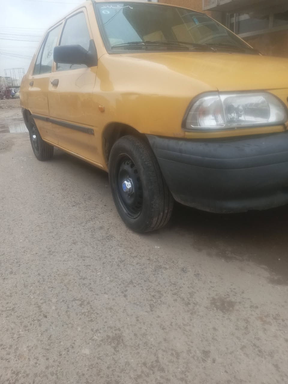 سلام عليكم سايبا 15 نضيفه لاضربه لاتبديل بيه صبغ بلهلات الخلفيه فقط كير محرك كفاله مكاني بغداد السعر 30 رقمي ***********
