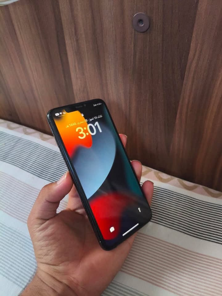 اكس اس ماكس
ذاكرة 256 
بطارية 100 مبدلة 
ظهر مبدل 
فيس ايدي واكف 
للمراوس بجهاز احدث وانطي فرق 
***********
