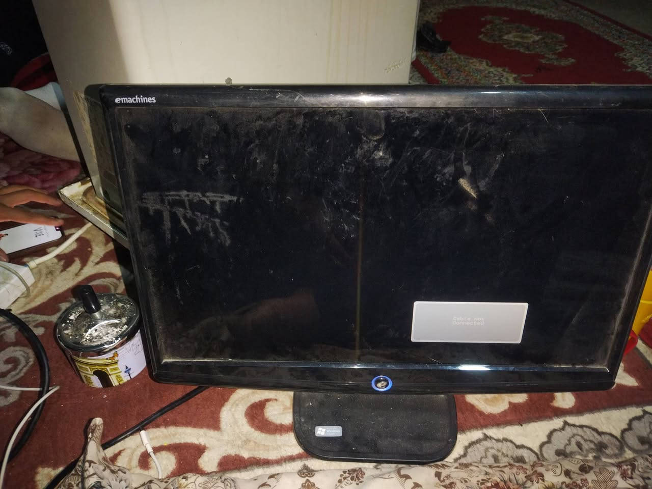 السلام عليكم شباب للبيع الاتصال على الرقم التالي *********** السليمانية شارع ٦٠ يم قيم واخذ بلي يرضي الله
