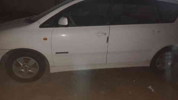 السلام عليكم بيع او مراوس بكيا سيدون او ستاركس من ٢٠٠٩ وجوا سياره ابسم الون ابيض مصبوغه عام بسمي مداور ثاني يوم جاهزه من كلشي تبريد تدفئه حداديه تخم تاير كهربائيات كل نقص مابيهه الاتصال على هاذا الرقم ***********
