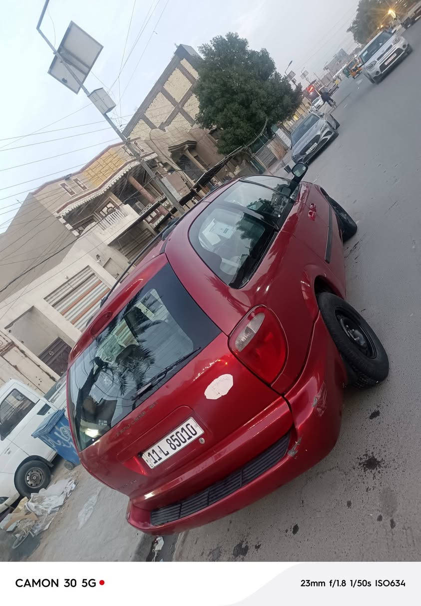 السلام عليكم للبيع دوج كرفان مديل 2007 محرك 3800 مكينه وكير جدد تدفئه تبريد ٣ قطع شغال حداديه جديده غاز بانزين كهربائيات كلهه شغاله غرفه جديده بجم كبس بيهه صبغ صفحه وجاملغ وسونر موجود رقم بغداد انكليزي سياره جاهزه 
السعر 77 
رقمي ***********
