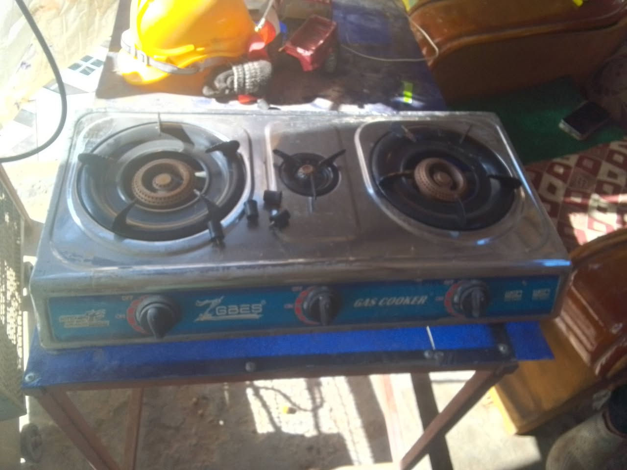 للبيع 
طباخ جداحه ثلاثه عيون+جربايه كلمن وسعرها للاستفسار مراسلة الصفحه او الاتصال على الرقم التالي ***********
