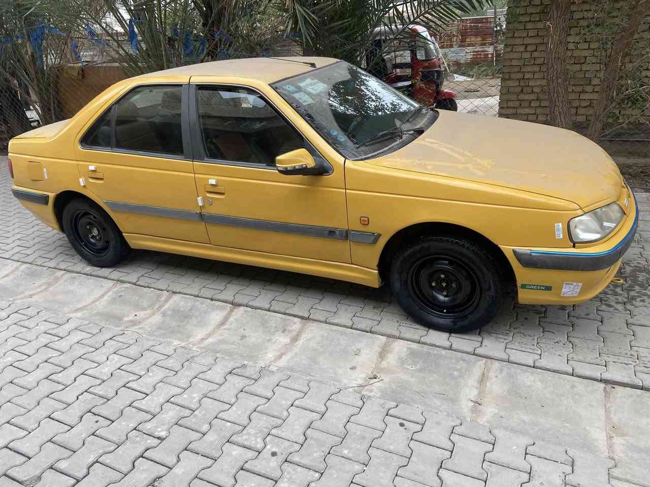 سلام عليكم سياره بارص مديل 16 مكينه وكير خير من الله بيه أربع قطع صبغ السياره شرط التراي 
داخل جديد تخم تاير سعرها 50 وبيها مجال حك الجيه واي استفسار هاذا رقمي ***********
ما تواجد على فيس
