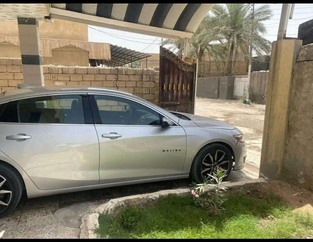 السلام عليكم ...
ماليبو 2022 RS معوقين  

الضرر 

جاملغ جهة السائق وبنيد وبارد قبق الجنطه صارت بيها طخه خفيفه بالجاملغ الثاني مال الصدر ماسويته ميبين الا تركز عليه

راديترات بلادي كير محرك شرط الفحص 

ماشية 65 كيلو 

تخم تاير جديد بانزين محسن دهن موتل درجه اولى 

المواصفات معروفه

 *********** واتساب

بابل حلة 

السعر 108 بي مجال كلش قليل... سيارة جاهزة.
