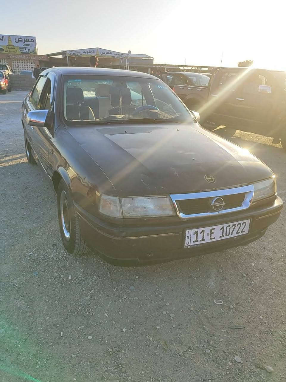 اوبل فكترا 1991 حجم 16 سيارة بلادية بدون ضربه بدون صبغ هلالات بعده شركه ما معمر  رقم بغداد سنوية ب اسمي ل2031  شرط تحويل وكالة محرك كير شرط ب كارتون راديتر بنكه سلف داينمو قوايش باتري فيت بم بلكات كله ب كارتون مسجل سماعات كله جديد شرط سيارة مال بيت وشايف الف خيرها الي يصير من قسمته سعرها 36 بي مجال بسيط حق جية مكاني كركوك 
*********** كركوك, العراق
