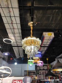 ثريات LED مودرن • إنارة ذكية موفرة • النجف المشخاب