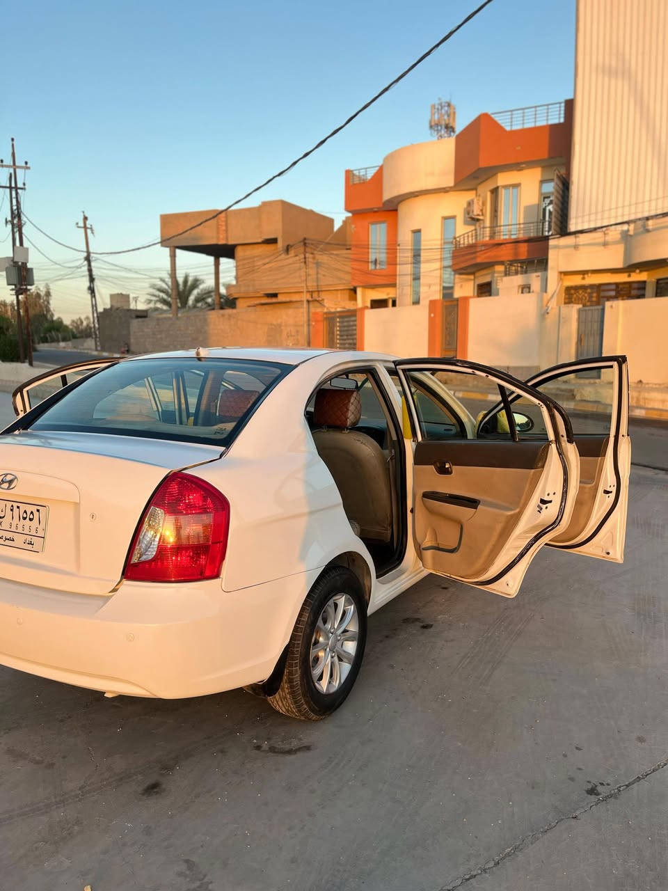 اكسنت 2010 خليجي فول فتحه مصبوغه عام اثر جرد بيه طخه بل جاملغ خلفي بدون دواخل تبديل بنيد  فقط معروضه سياره 70ورقه بيه مجال  مكان سياره فلوجه حي جولان قرب سوق العصري رقم هاتف *********** بس على خط متواجد
