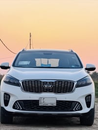 وبركاته 🏷️ للبيع   نوع السيارة : كيا سورينتو Kia Sorento  سنة الموديل ...