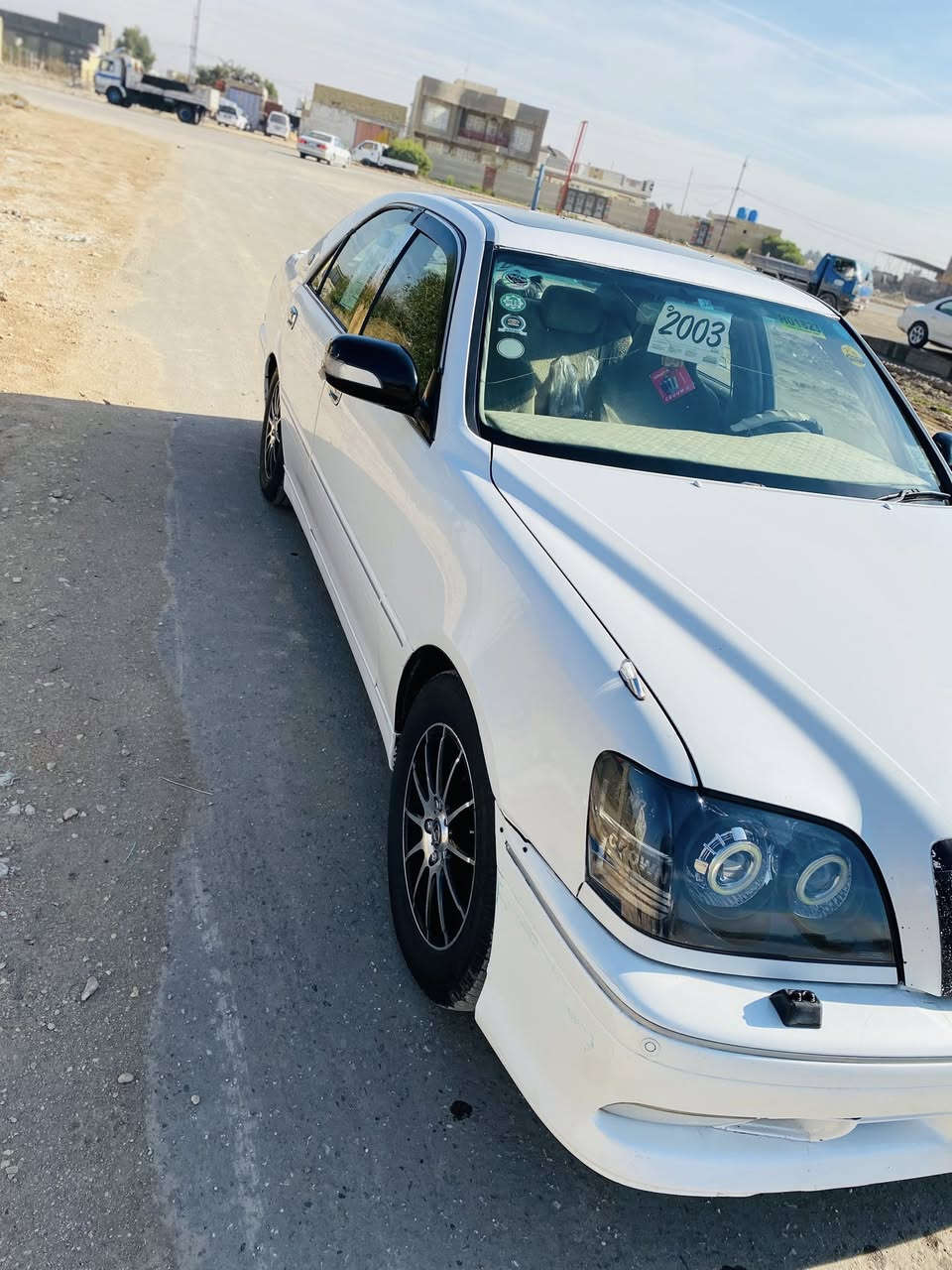 سلام عليكم ملكه للبيع موديل 2003
مكفوله كفاله عامه من كص ونقل جثه. وصوليات

مكينه وكير وحداديه خير من الله  رقم صلاح الدين ثاني يوم داور بسمك سياره فول ١/١

أربع دكم

شاصي75

برده خلفيه

تبريد ثلج قطعتين

تحكم ستيرن
فتحه 

مانع نزلاق

تخم تاير

اشاير ب المري

شاشه زبقي

ثلاجه

سياره حلوه مال جناي 

السعر 145وبيه مجال🤑

الاستفسار***********
