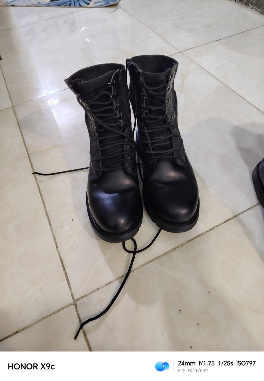 شباب بساطيل بي اف اصليات مستعملات شهر او اقل نضافه ٩٠٪قياس ٤٣و٤٤و٤٥و٤٦ السعر الواحد ٣٥ وبيه مجال قليل الي يريد يراسل خاص


**إذا كنت صاحب هذا الإعلان وتريد حذفه لأي سبب، رجاءا أرسل رسالة إلى الدعم الفني**