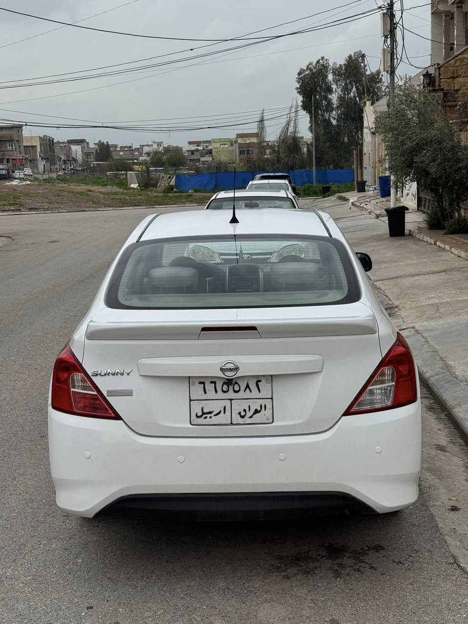 نيسان صني 2021 خليجي شركة
سعر 105 ورقة 
بي بوياغ / بدون صبغ 
3 تعديل بارد ☑️
دبل كيج-يده نيكل-تحكم استيرن-مرايه كهربائي - 2 جام كاره بايي- بالي صندوق
عنوان قضاء بردرش-دهوك
تلفون واتساب فايبر
***********
