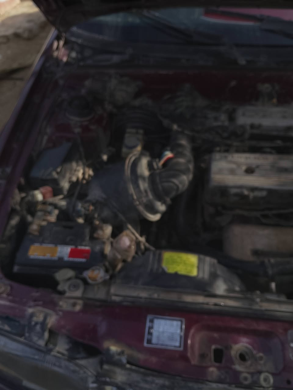 سوناتا1992 بغداد هيكل بلاد مكفوله من الضربه القويه كير عادي محرك نص عمر شغاله وتمشي  غرفه حلوه نقص دعاميه خلفيه شرط التحويل للبيع ب24 مكانهه بغداد جسر ديالى القديم ***********
