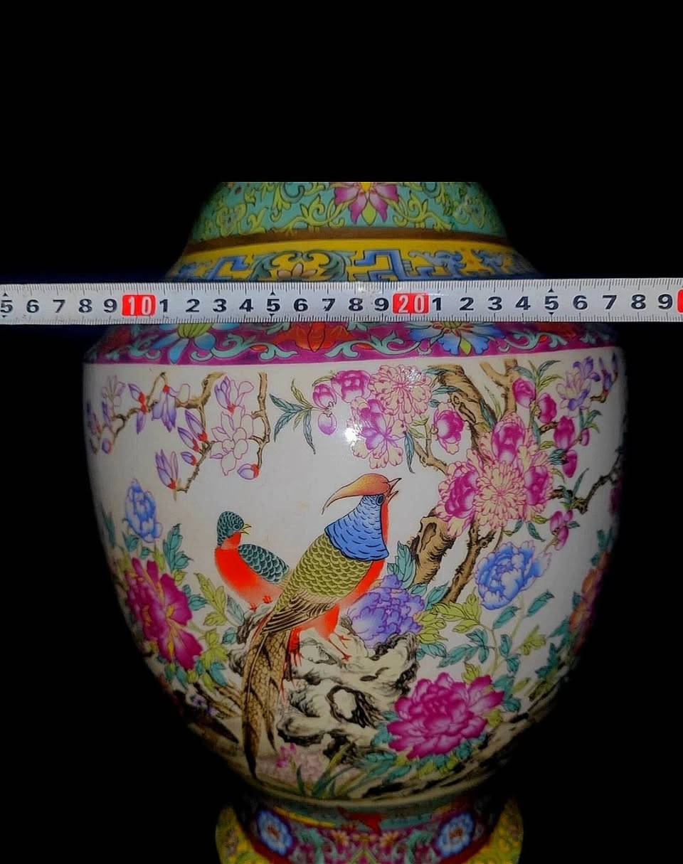 بورسلين ياباني عتيقة ملونة رسم طبيعي طيور ورود
مختومة للبيع يوجد توصيل


**إذا كنت صاحب هذا الإعلان وتريد حذفه لأي سبب، رجاءا أرسل رسالة إلى الدعم الفني**