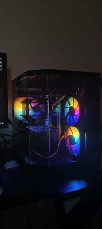 RX 590 • ٣٢ جيجا رام • أربيل