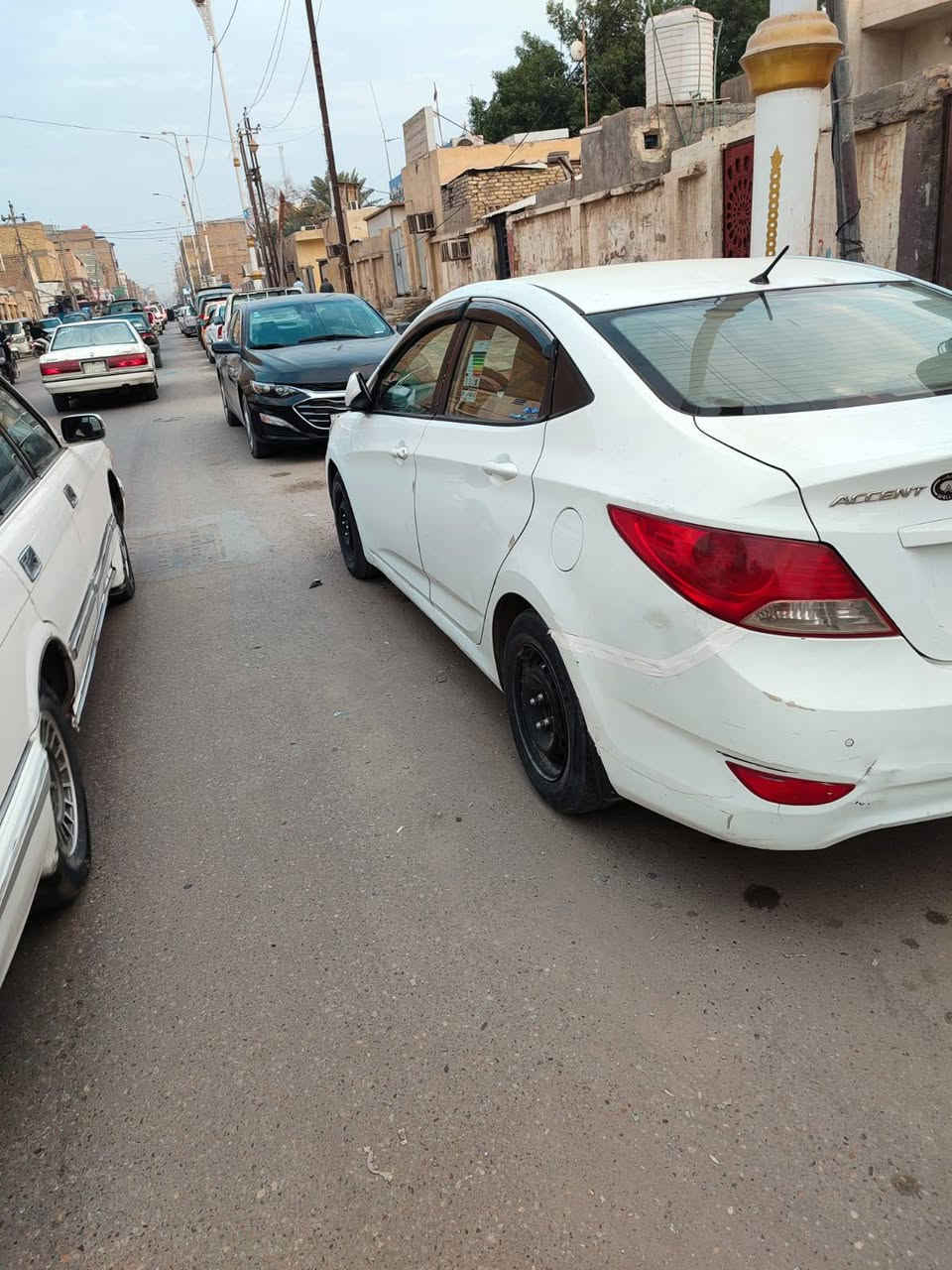 اكسنت
مديل 2014
خليجي 
محرك 1600
بيها جاملغ والدوسه امضح بل سونار 
تبريد شغال 
مكان سياره ناصريه مركز 
سنويه بسمي ثاني يوم مداور 
85 وبيها مجال 
***********
