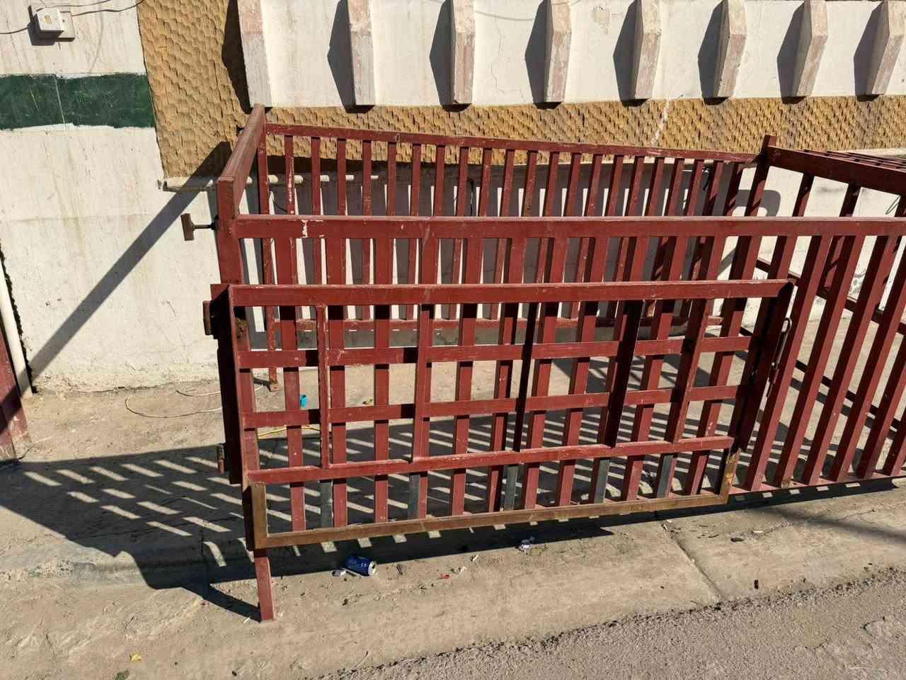 محجر كيا لبيع
مكاني بغداد مدينه الصدر 
***********
سعره 300
