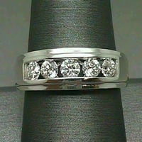 حلقه موزنيات • ٤ شهايد • بالموقع