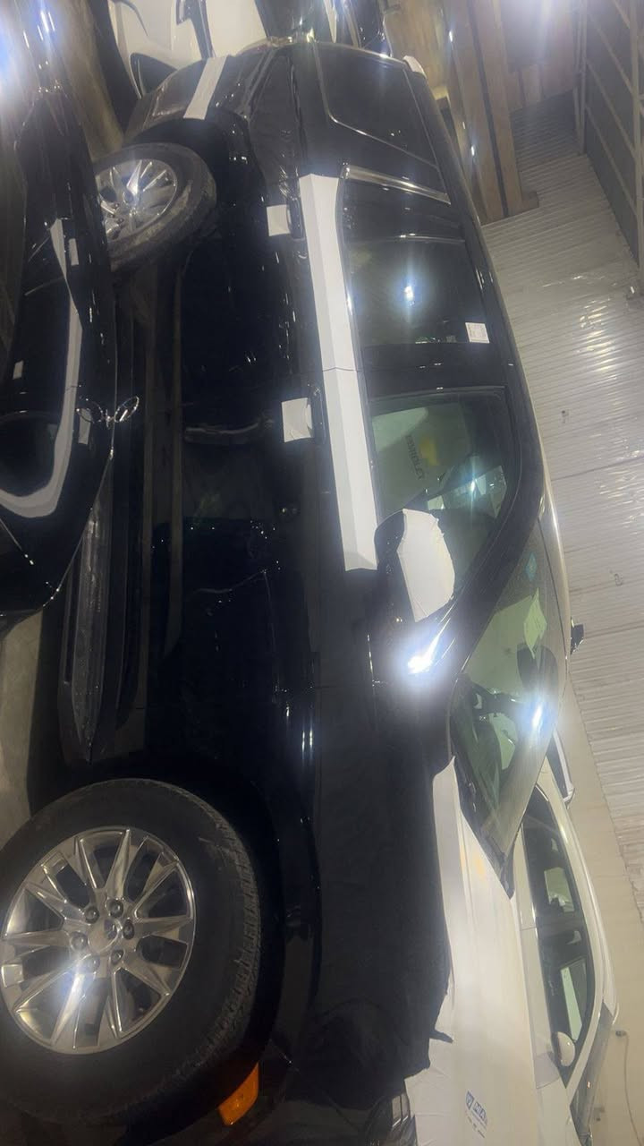 السلام عليكم
تاهو 23 فئة ls  رقم بغداد وارد بدون حادث سرقة جاملغ 
المكان بغداد حي الاعلام
السعر 440
للاتصال *********** واتس اب ايضا
