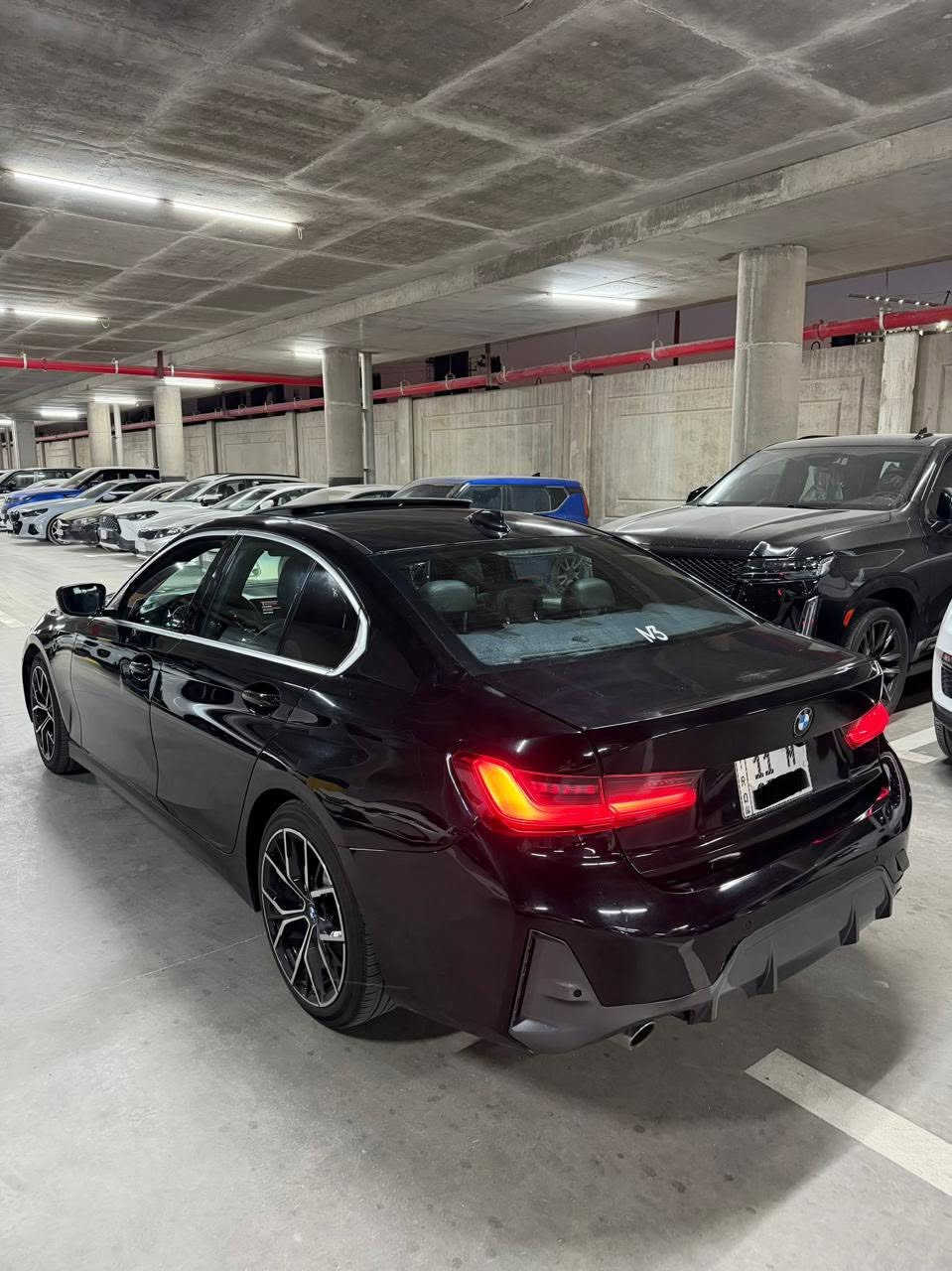 بسعر البلاش 198 ورقه قفل مال مستعجل 
BMW 330i 2019 بانزين فقط 
مواصفاتها فول فتحه جلد كراسي كهرباء 
حادثها خلفي جاملغ وشويه صندوك 
ماشيه 66 الف سياره حلوه نظيفه 
باسمي رقمها بغداد عنوان منصور البوابه 
***********
