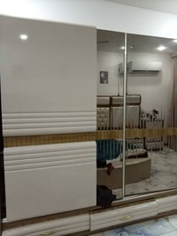 غرفة نوم تركية • مستعمل قليل • ١٠ قطع