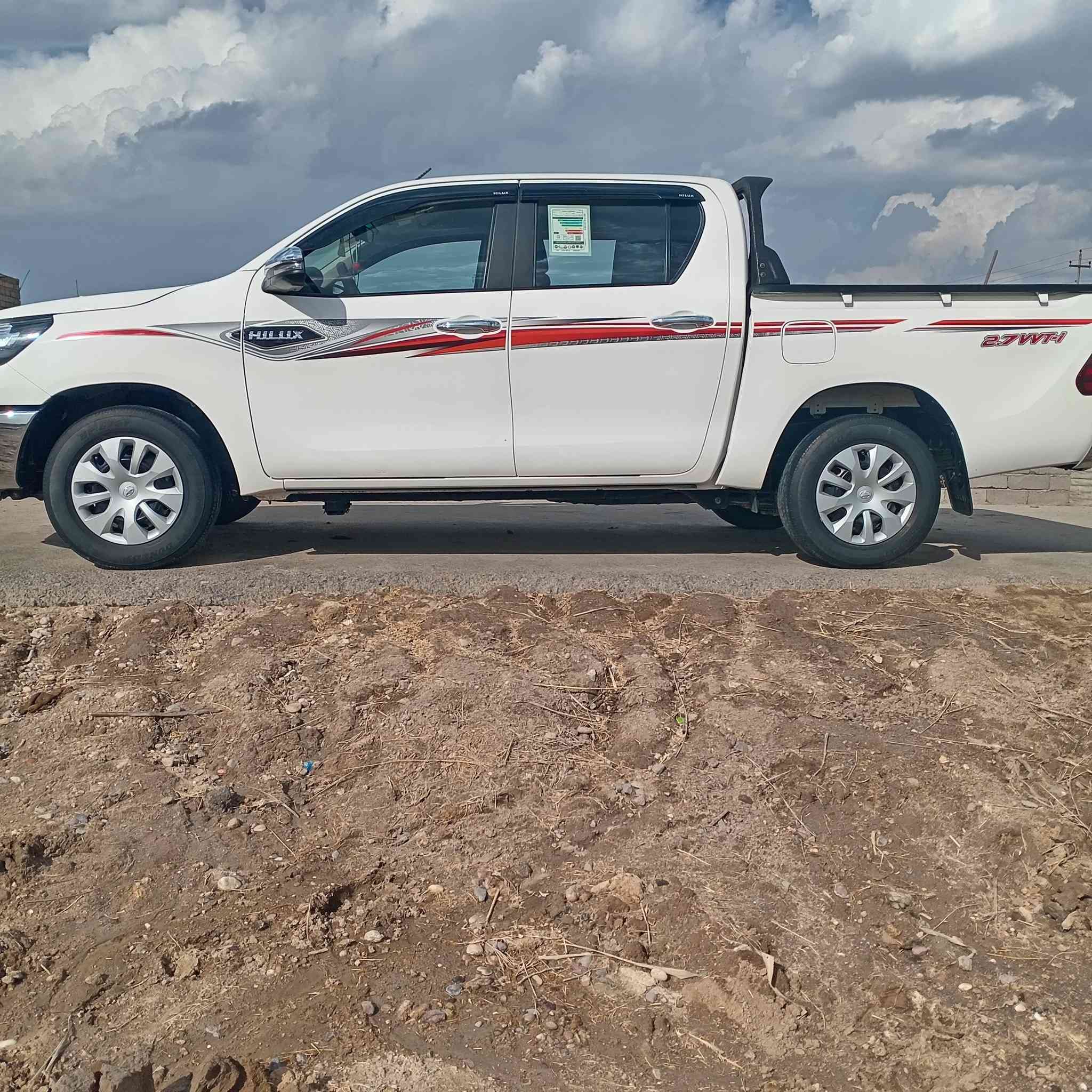 السلام عليكم بيكم هيلوكس للبيع مكفول كفالة عامه ماشيه 62رقم اربيل كير عادي السعر 240العنون البصره قضاء المدينه اتصل على الرقم،***********
