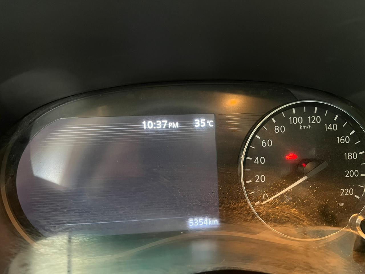 السلام عليكم 

نيسان كيكس للبيع ترهم قسط

موديل 2024 خليجيه ماشيه 53 الف KM

السياره بيها حادث بالعراق بيها جاملغ وبنيد 

رقم شمالي السياره مكانها بغداد البياع معرض النبا العظيم 

الاستفسار الاتصال علئ الرقم *********** يوجد واتساب
