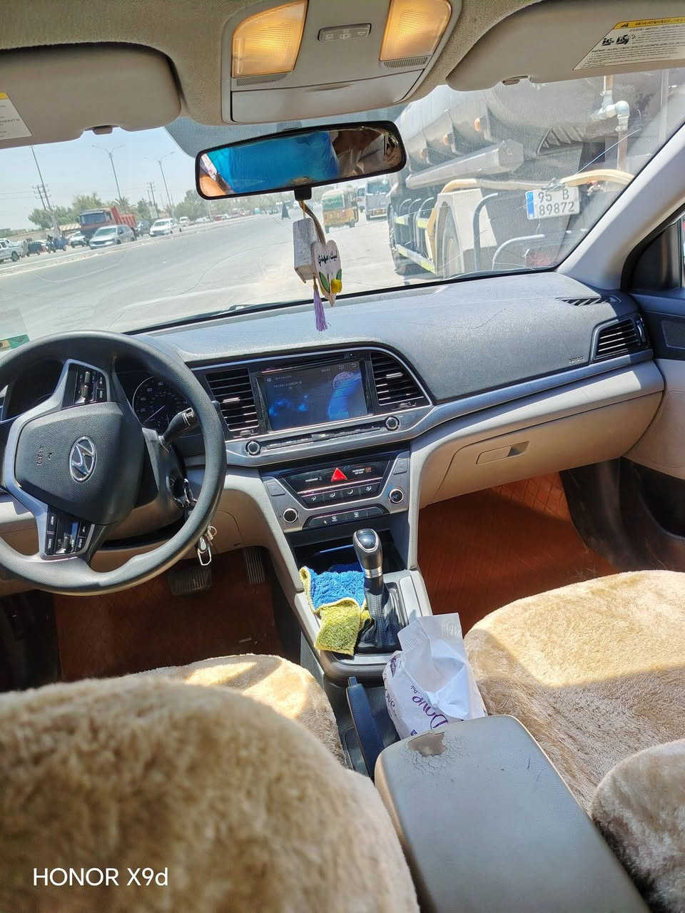 انتره امريكي ١٧ سياره جاهزه من كلشي بسمي صبغ بس بنيد سعره ١١٠ استفسار ***********
