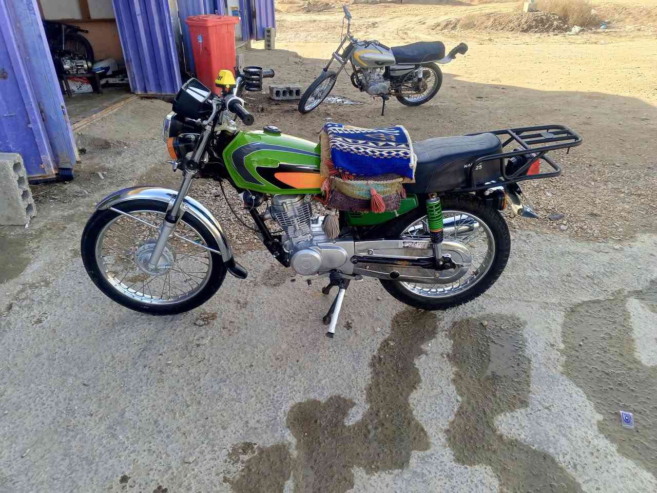 السلام عليكم دراجه اربع كير مديل 13اوراق صولي تعمير ٢٦ مكينه مصبوغه سعر 500 مكانه كربلا طوريج ***********
