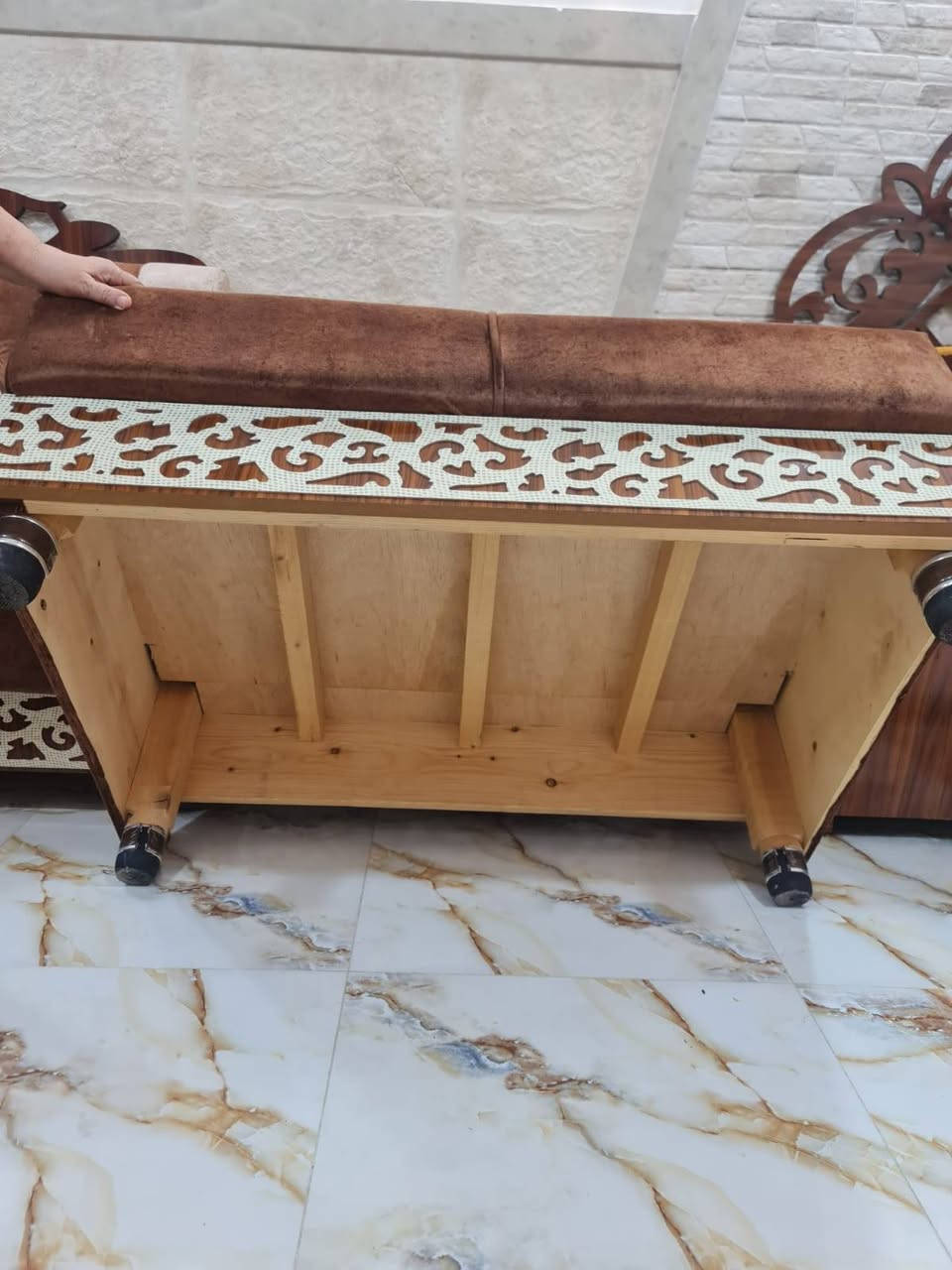 السلام عليكم تخم ديوان كلش نضيف سعره ٧٠٠ وبي مجال عنوان حي الصديق


**إذا كنت صاحب هذا الإعلان وتريد حذفه لأي سبب، رجاءا أرسل رسالة إلى الدعم الفني**