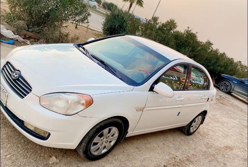 سلام عليكم للبيع اكسنت 2010 خليجي
محرك 14 بيه تنقيص ماشيه 200
سنويه 2027 كير شرط صدر نص عمر 
بيه 3مكانت صبغ شي بسط بدون اي دواخل السياره مكفوله من البارد 
مكاني الشركاط السعر 85
‭0789 386 4565
